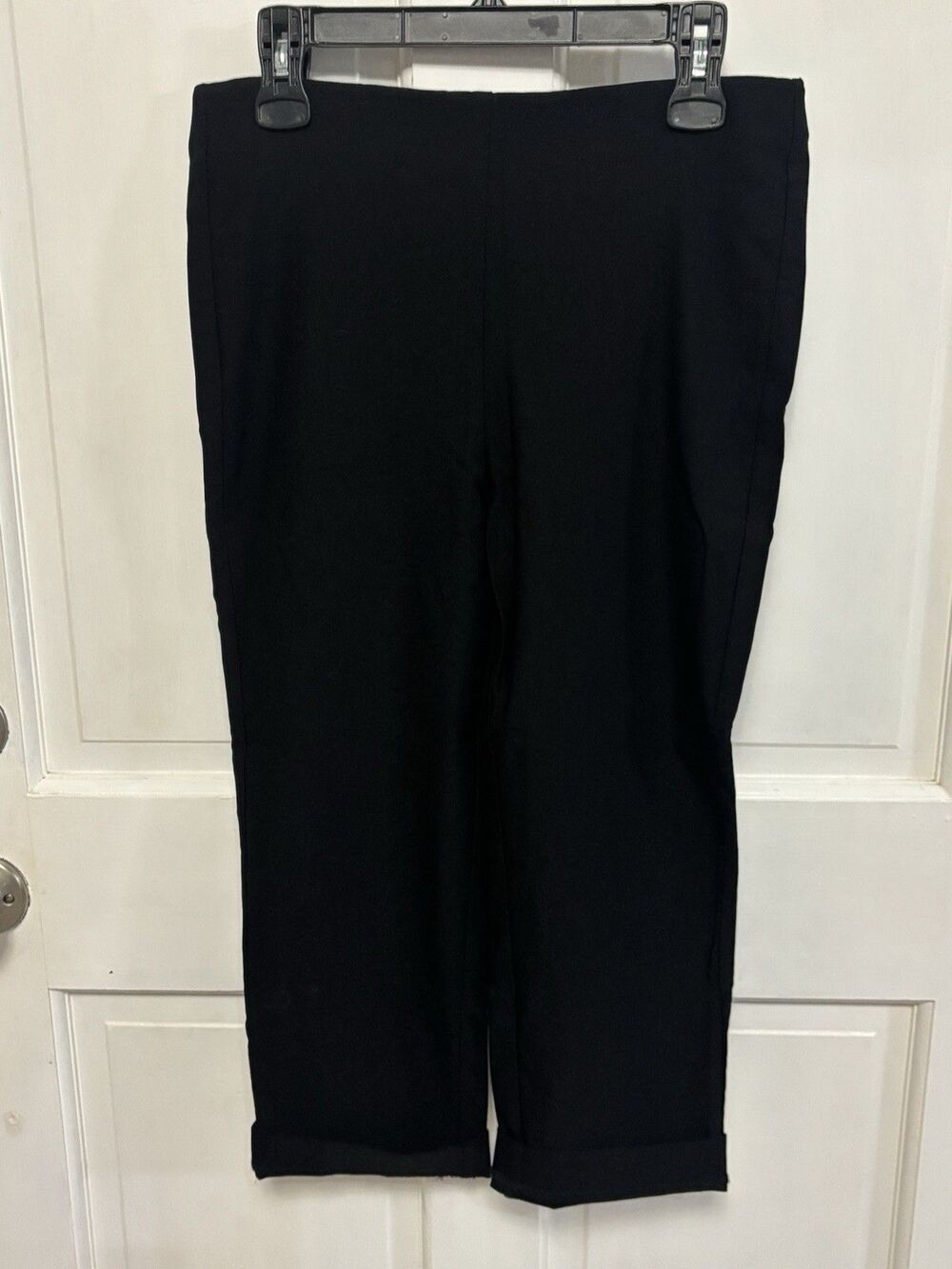 Women’s Chico’s Black Ankle Pants Size 8 Versatile Office Chic
